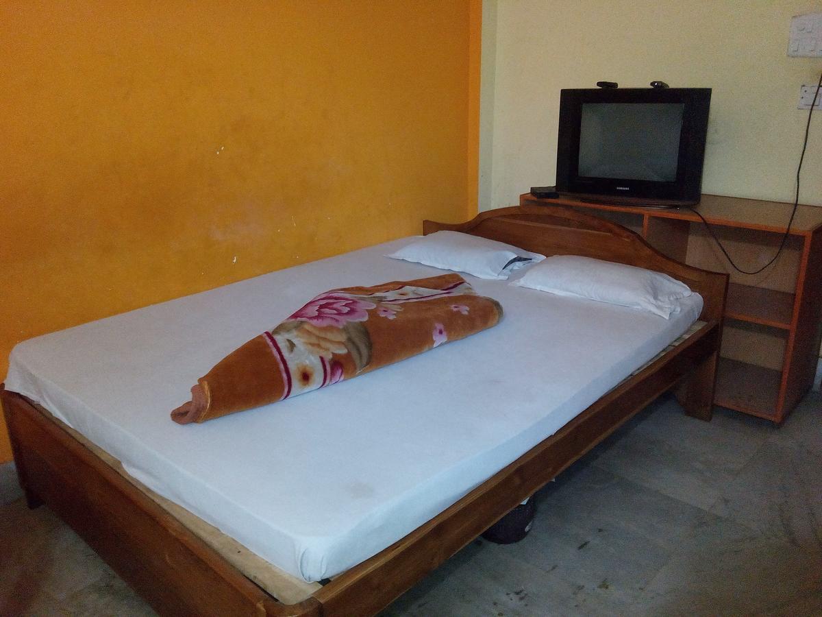 Dispur Lodge 古瓦哈提 外观 照片
